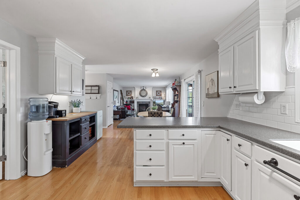 21_836_Lindsay21_mls