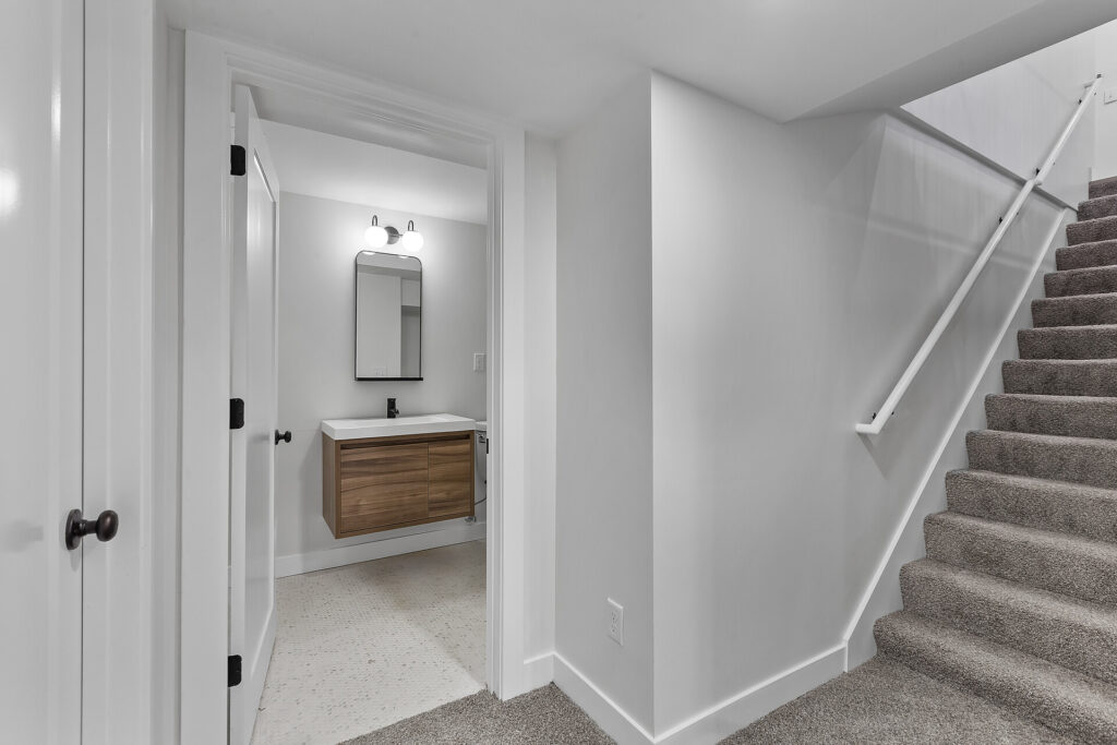 34_202_Washington34_mls