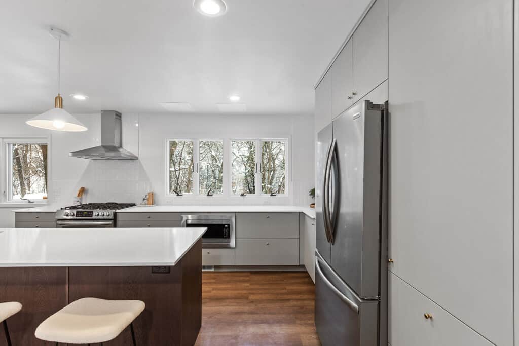 13_912_Thoreau13_mls