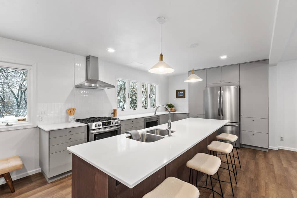 14_912_Thoreau14_mls