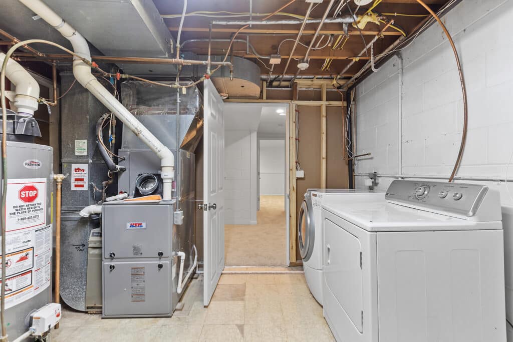 47_912_Thoreau47_mls