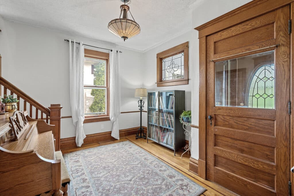 06_2410_Johnson6_mls