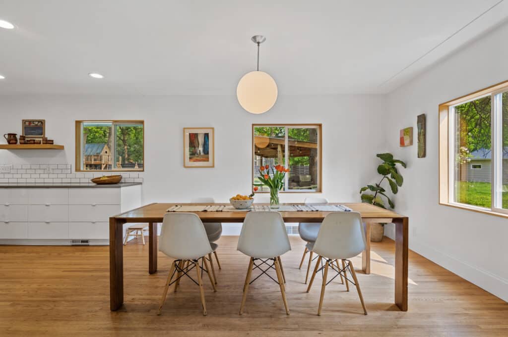 23_5984_Ridgewood23_mls