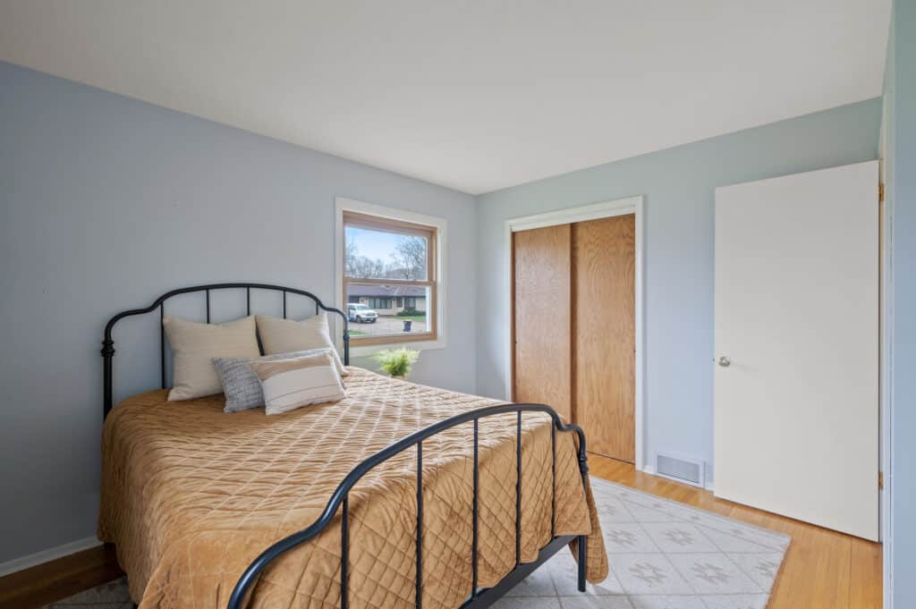 24_13812_Scott24_mls