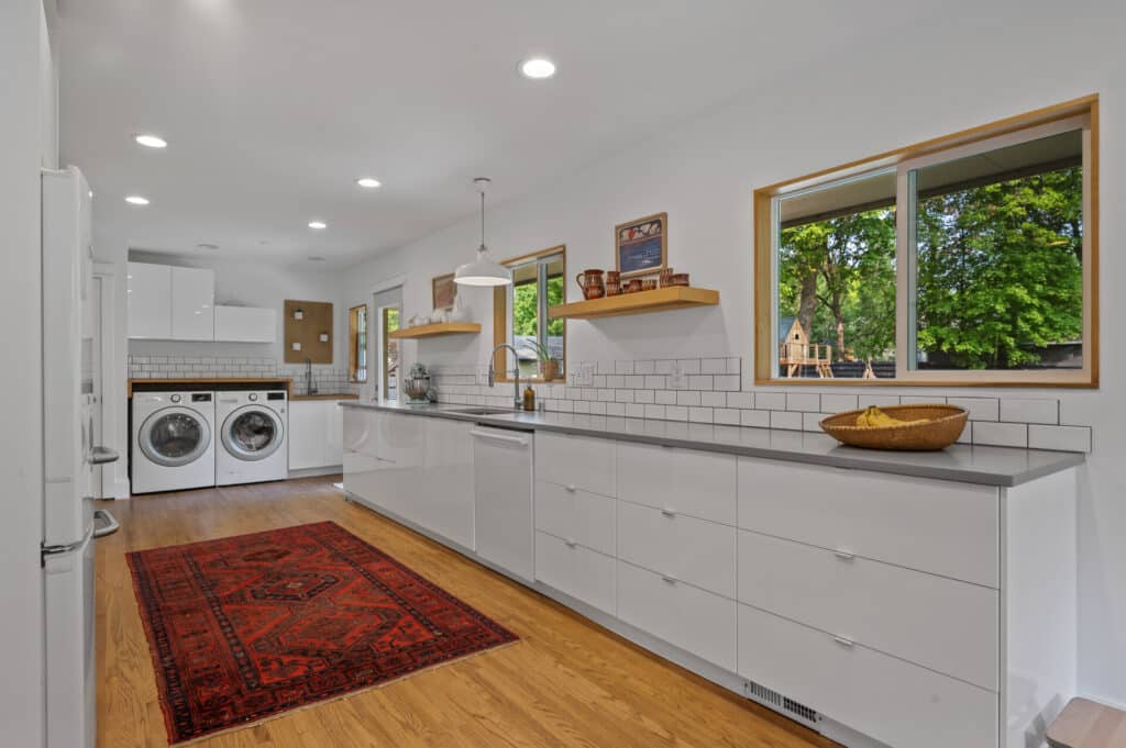 27_5984_Ridgewood27_mls