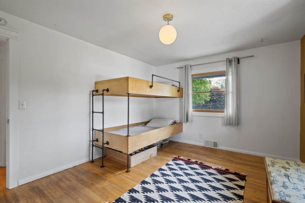 41_5984_Ridgewood41_mls