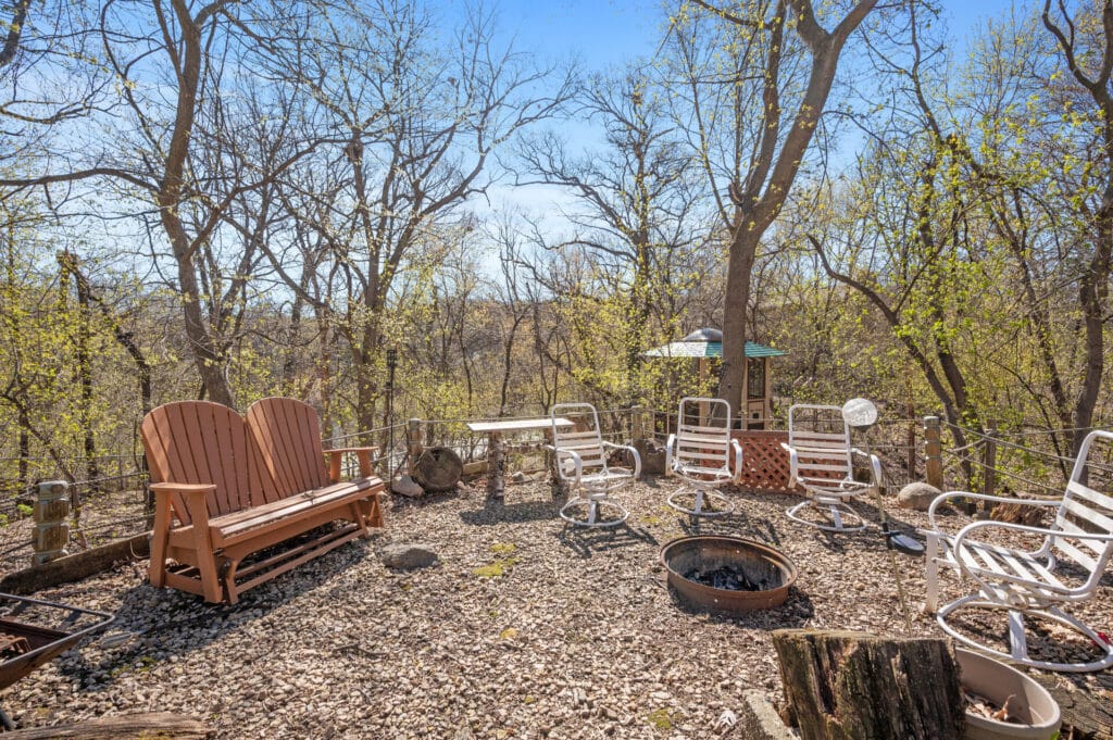 53_8635_Hunters53_mls