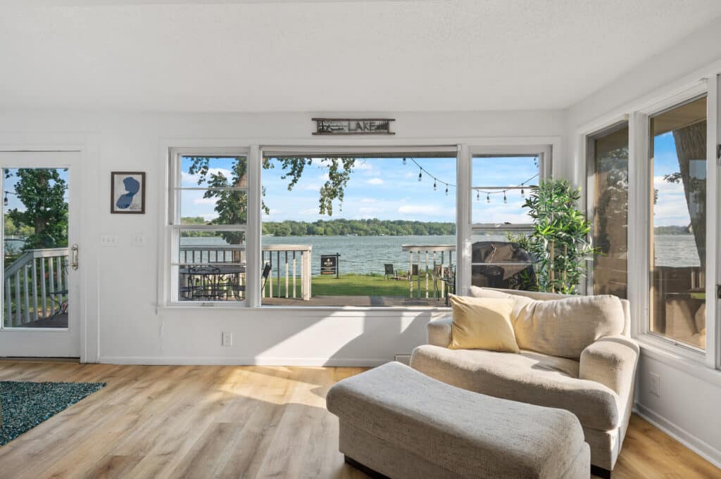 22_18715_232nd22_mls