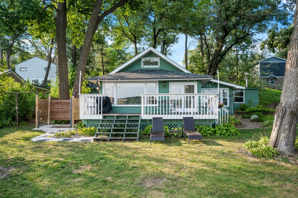 44_18715_232nd44_mls