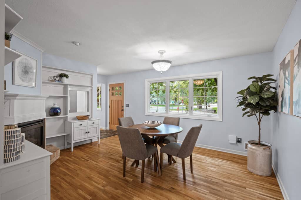 09_4300_Browndale9_mls