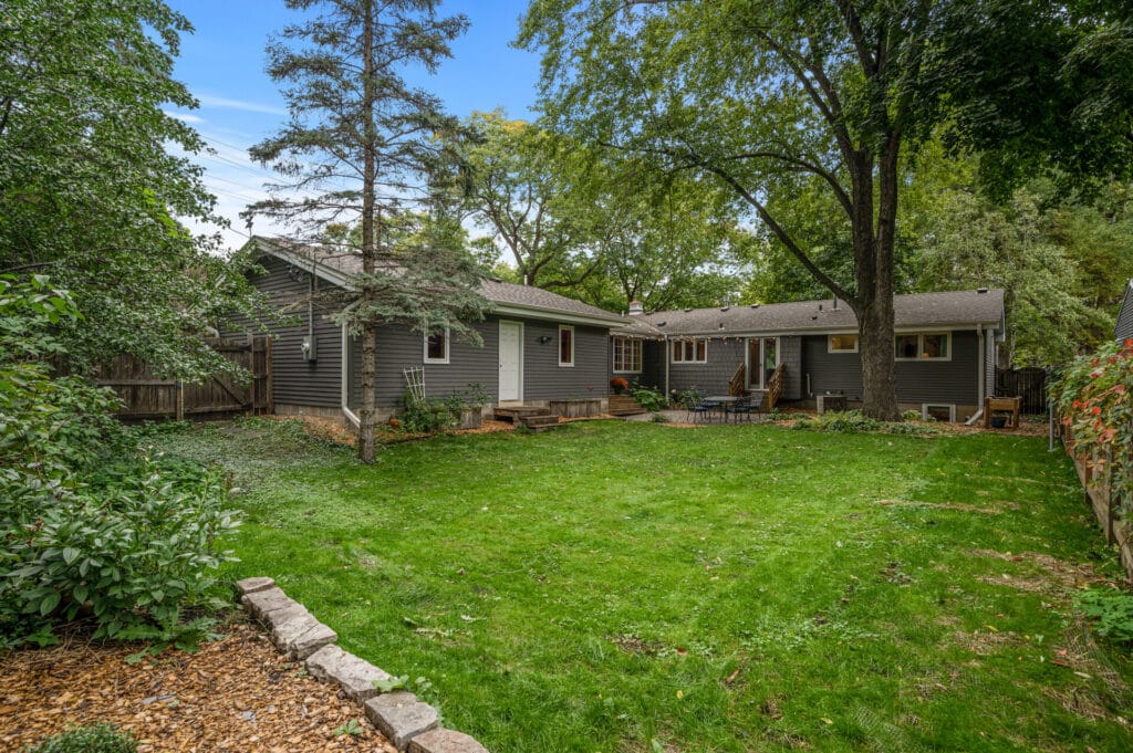 57_4300_Browndale57_mls