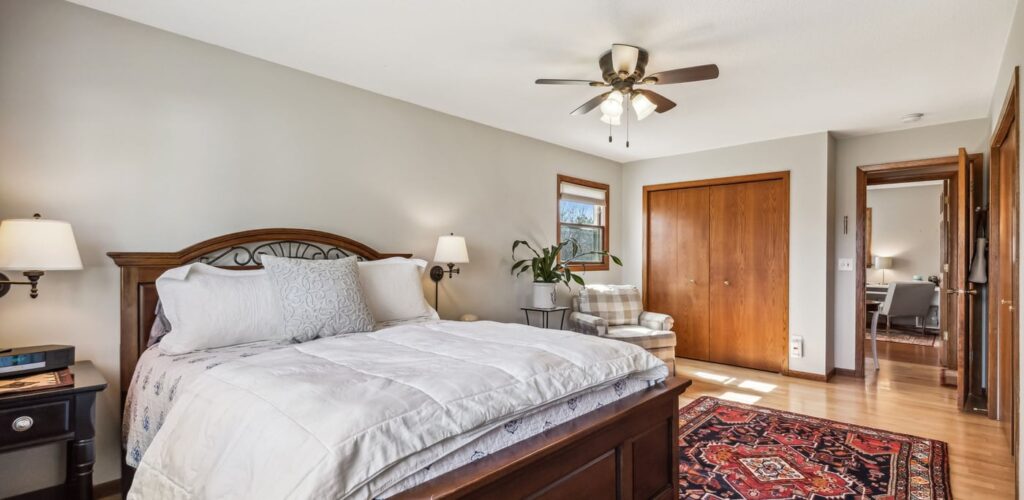 28-custom-9216-92nd-Cir-N-Bundle-28