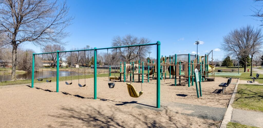 84-custom-9216-92nd-Cir-N-Bundle-84