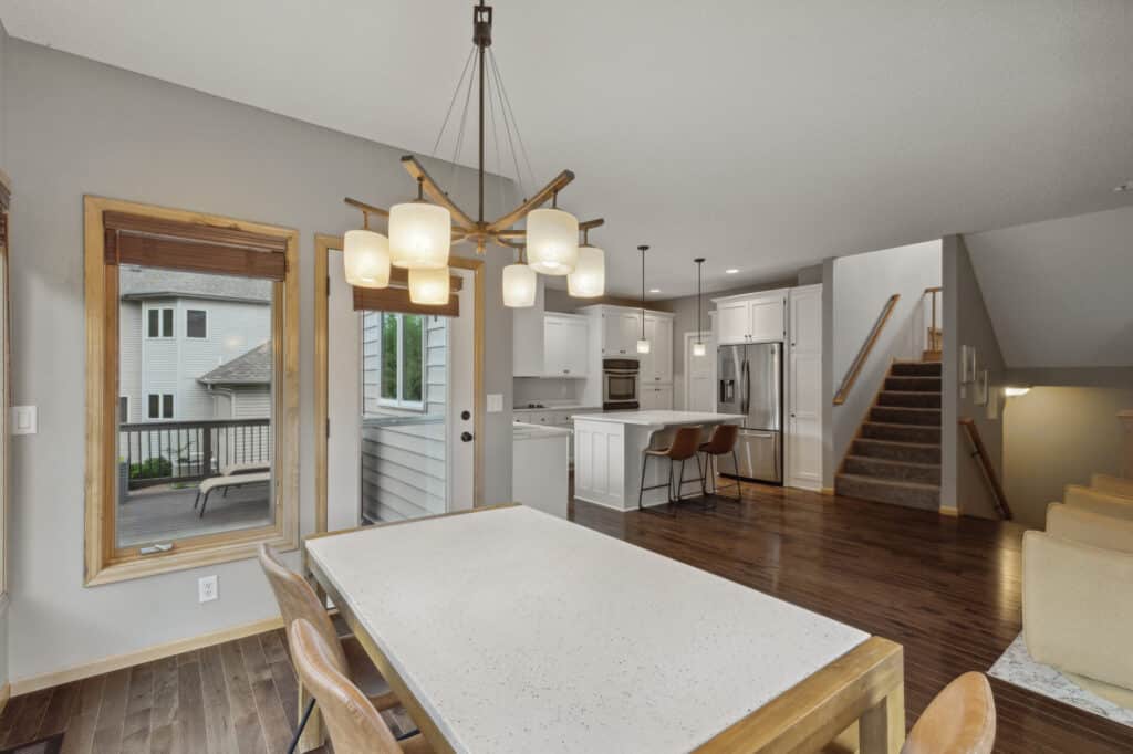 11_10929_Woodland11_mls