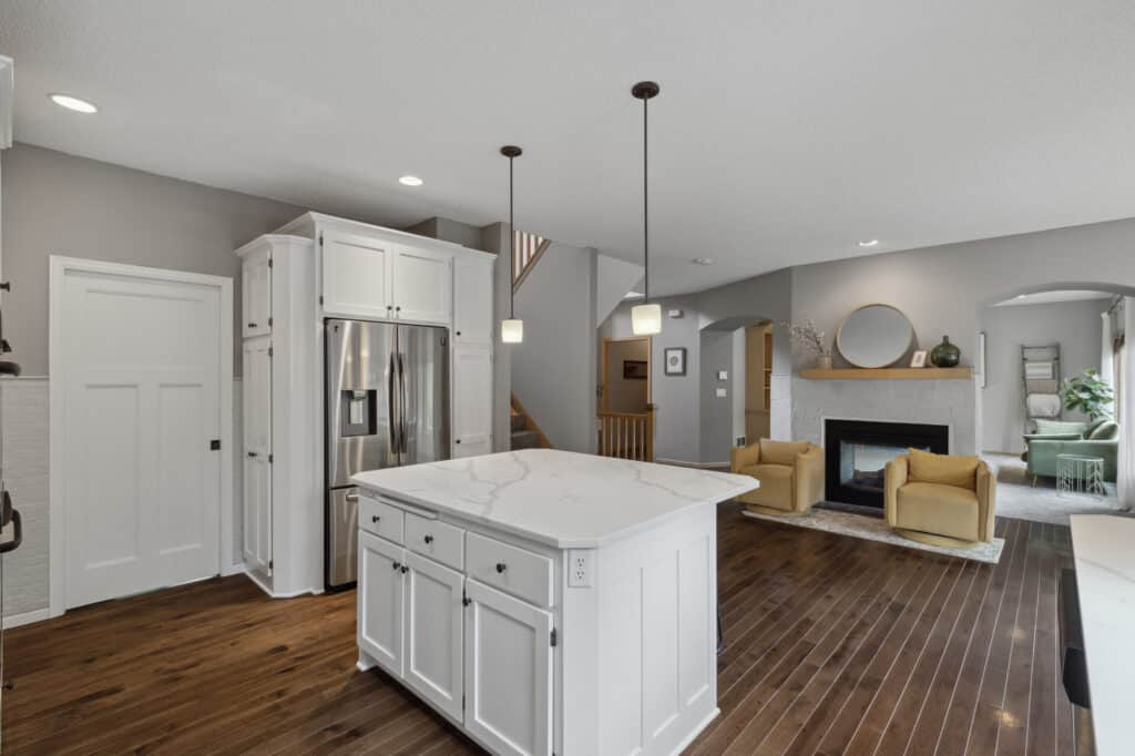 15_10929_Woodland15_mls