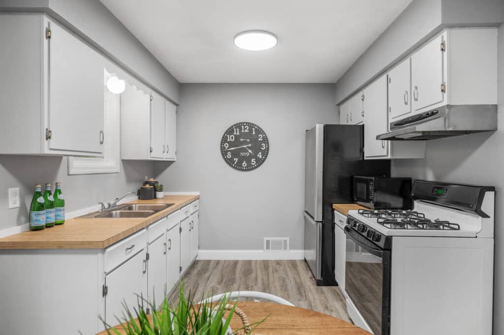 17_4432_Lamberton17_mls