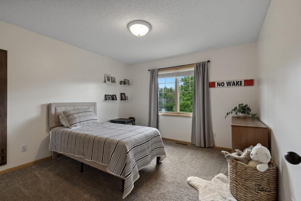 32_10929_Woodland32_mls