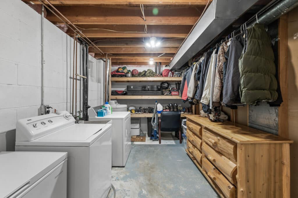 32_4432_Lamberton32_mls