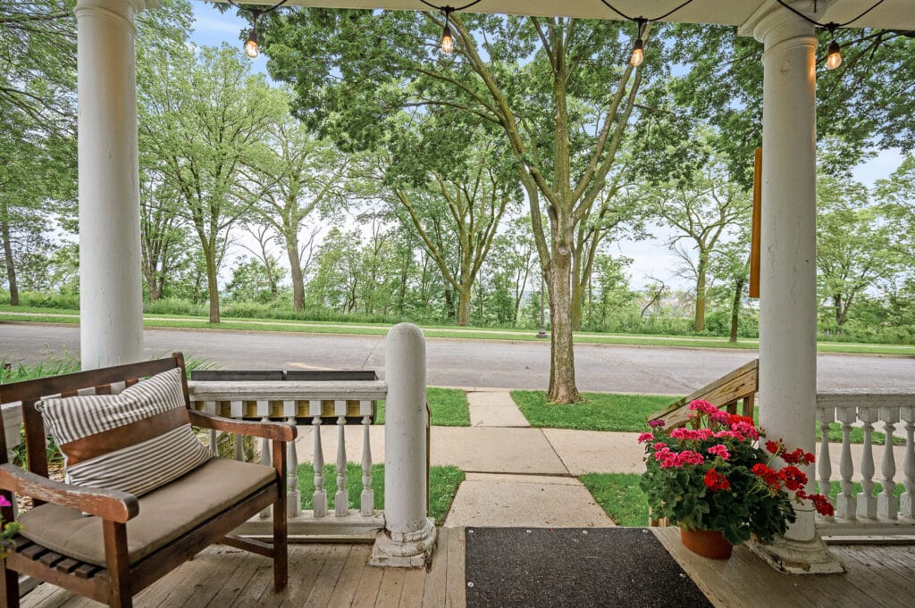 09_416_Cherokee_Ave9_mls