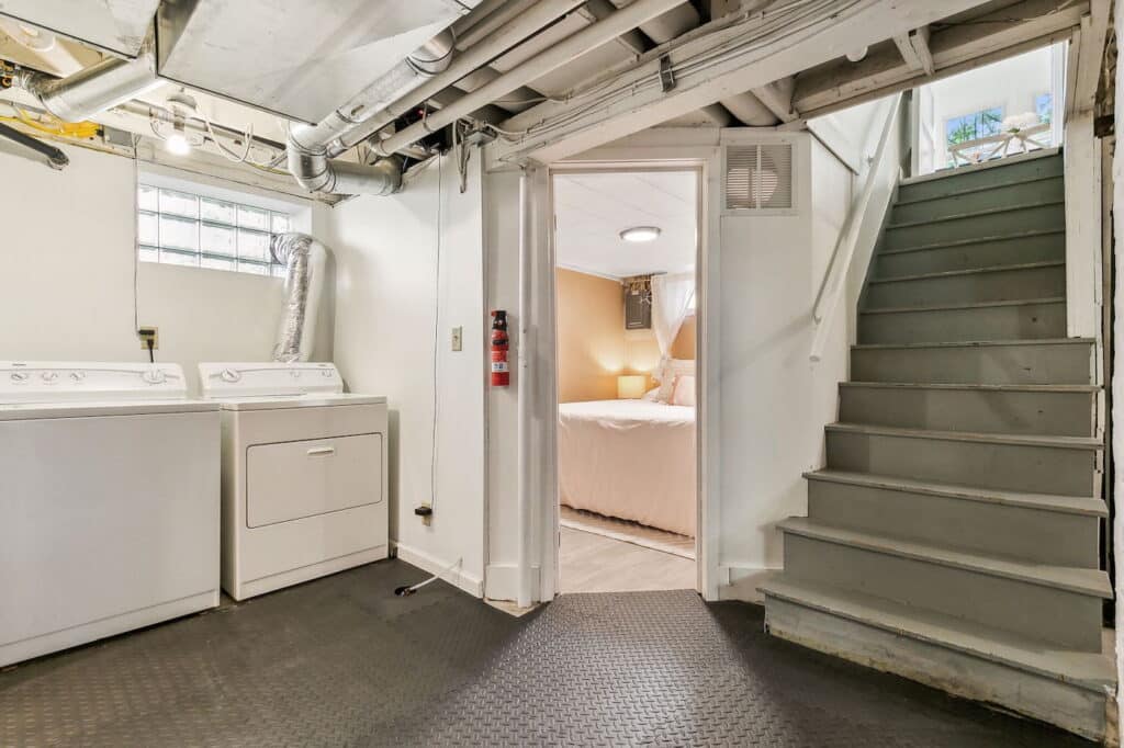 22-web-or-mls-4509-30th-Ave-S-22