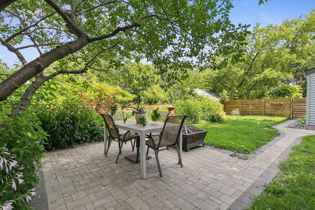 30-web-or-mls-4509-30th-Ave-S-30