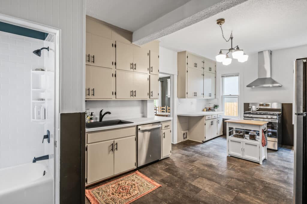 46_416_Cherokee_Ave46_mls