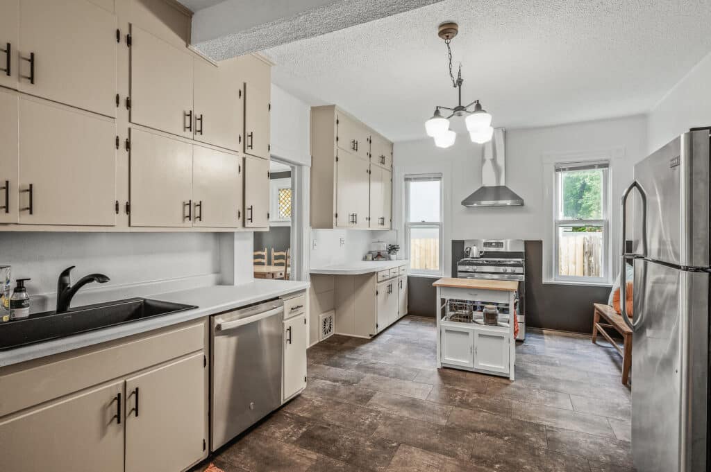 47_416_Cherokee_Ave47_mls