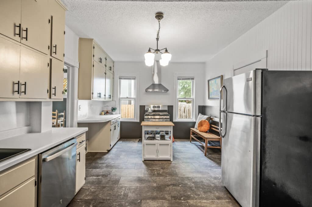 48_416_Cherokee_Ave48_mls