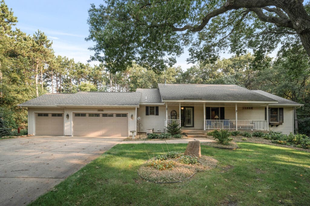 02_1039_160th_Lane_NE2_mls