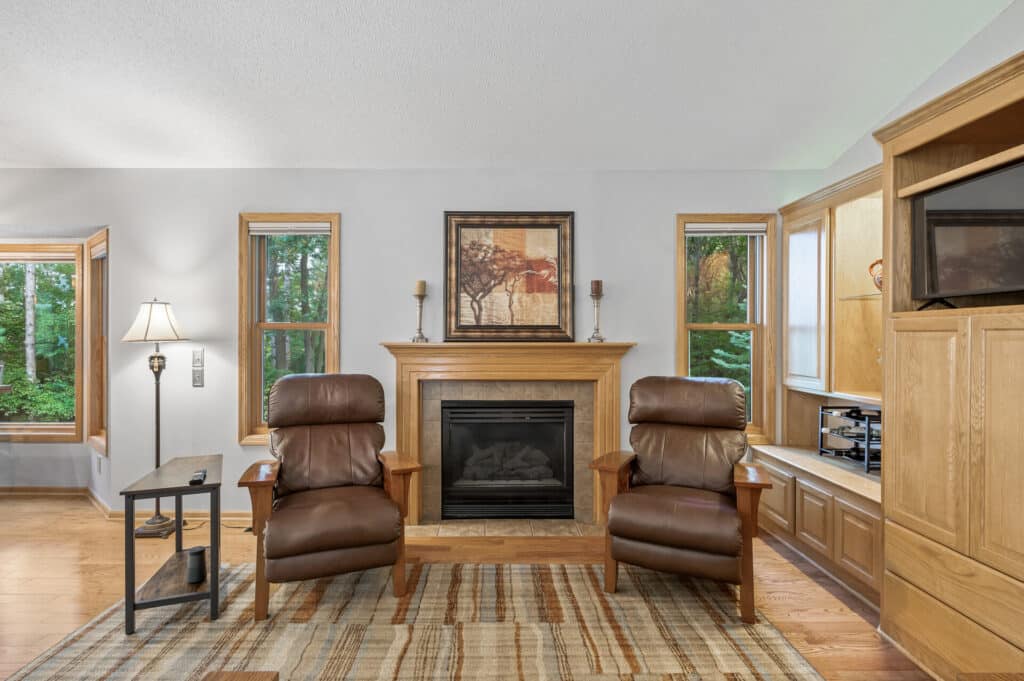 09_1039_160th_Lane_NE9_mls