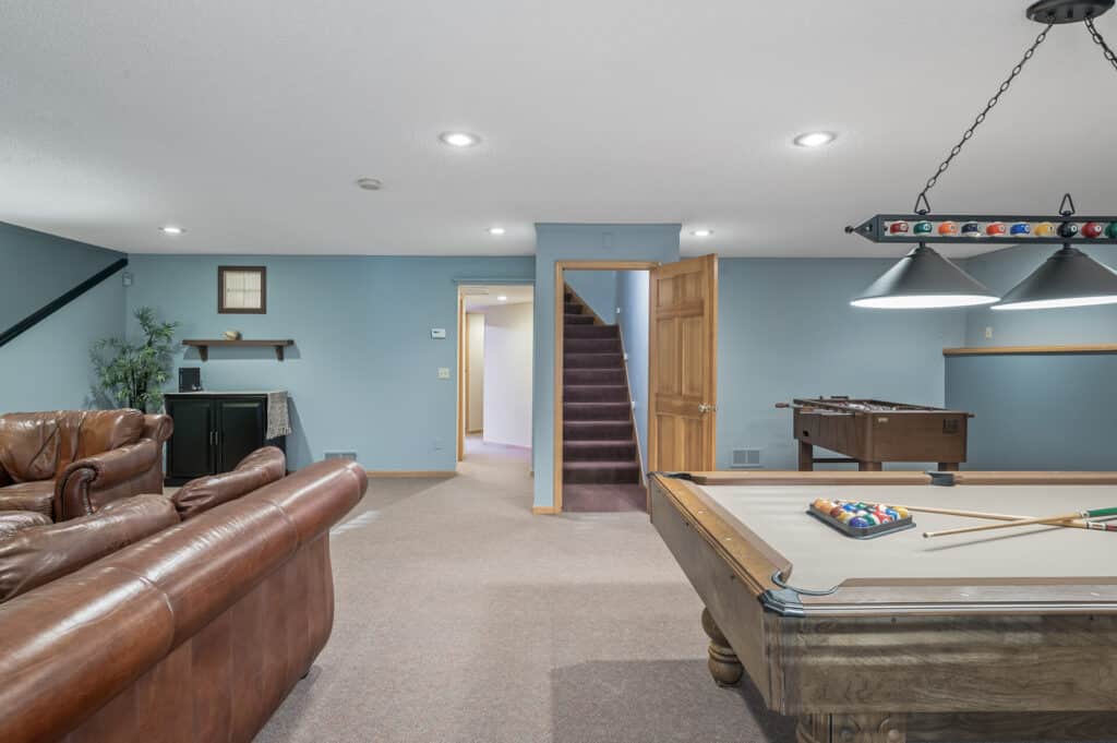 33_1039_160th_Lane_NE33_mls