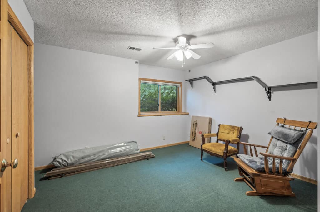 39_1039_160th_Lane_NE39_mls