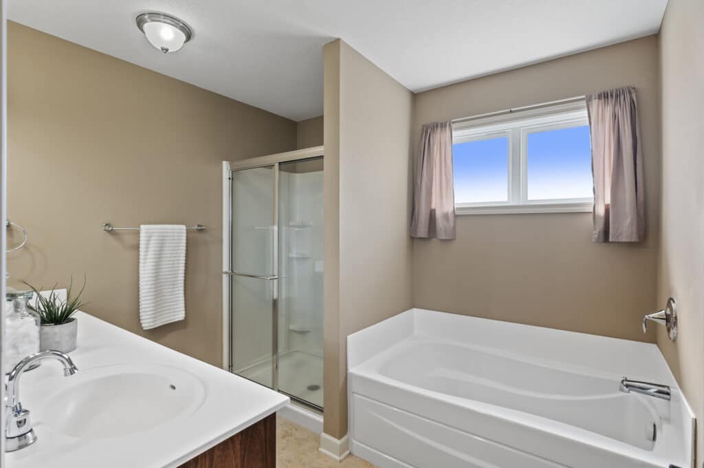 29_6255_Merrimac29_mls