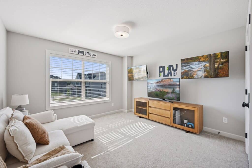 14542 Kingsview Lane North - Spacecrafting - 0066