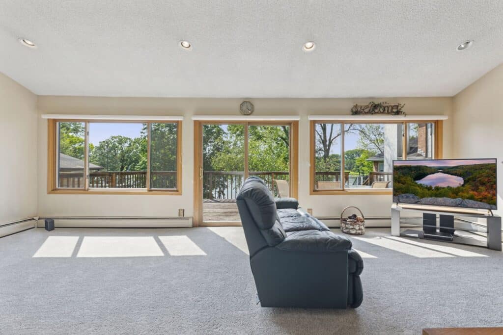 7469 Fernbrook Lane North - Spacecrafting - 0040