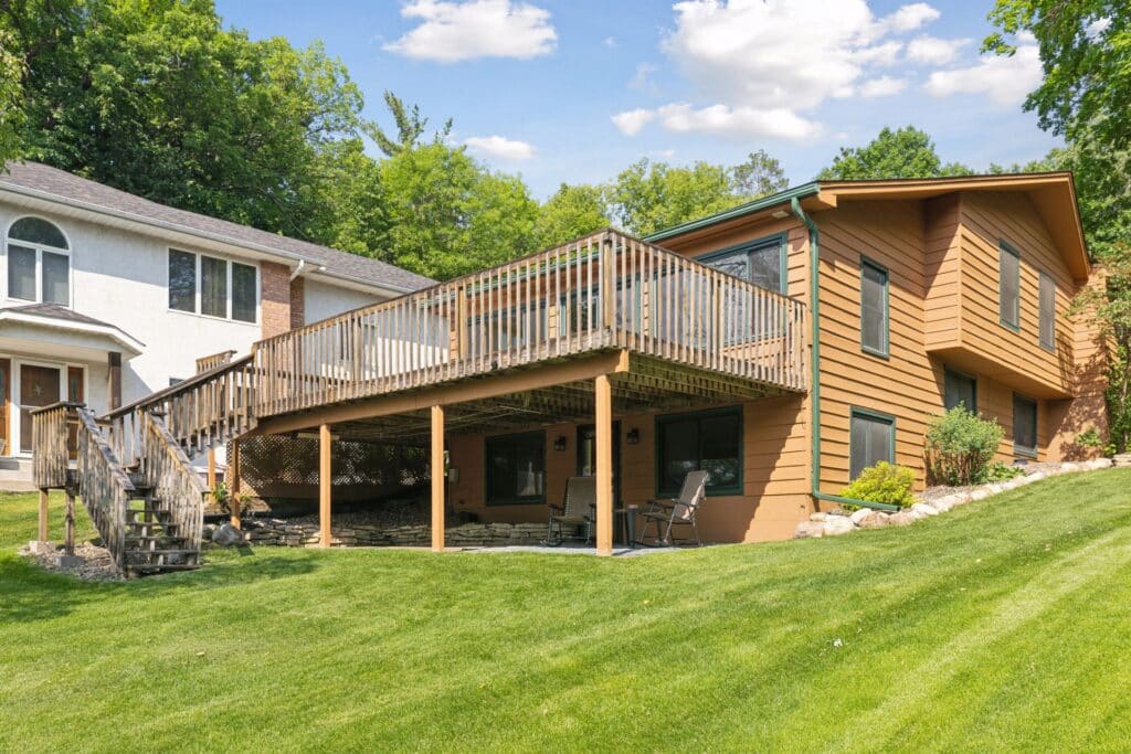 7469 Fernbrook Lane North - Spacecrafting - 0055