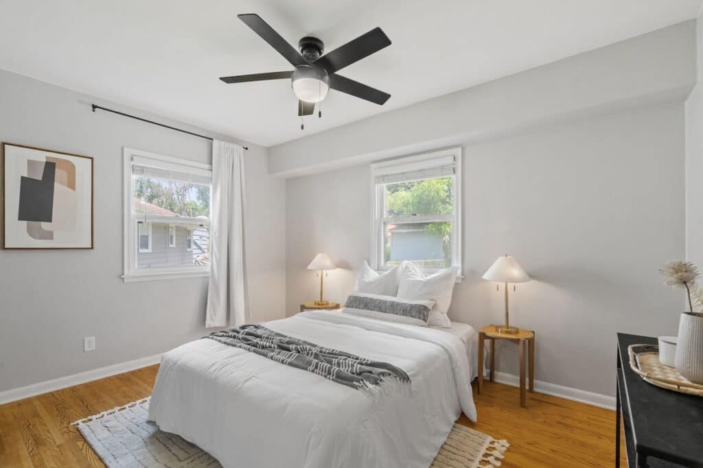 37-web-or-mls-3824 McKnight Rd N-37