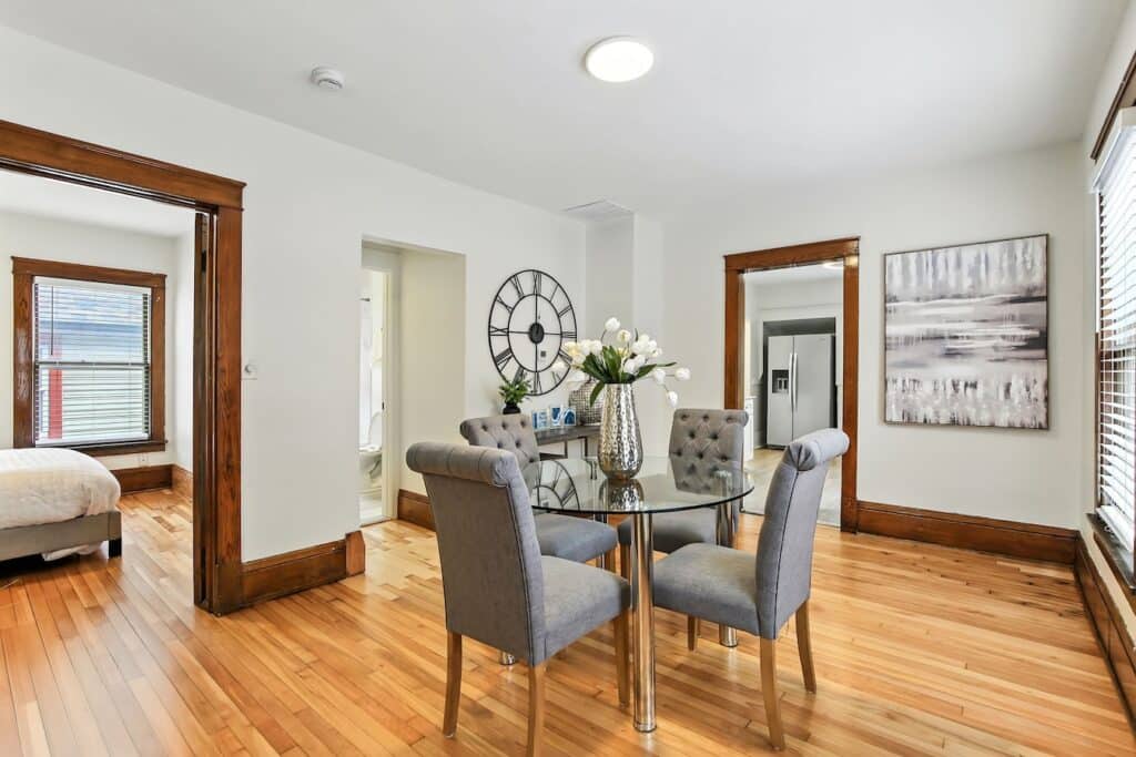 10-web-or-mls-3145-Pleasant-Ave-10