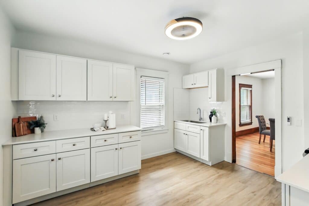 11-web-or-mls-3145-Pleasant-Ave-11