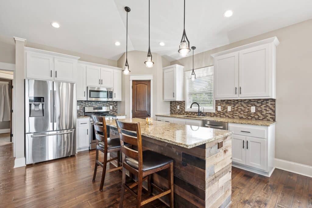 47-print-26002 Sunset Dr-47