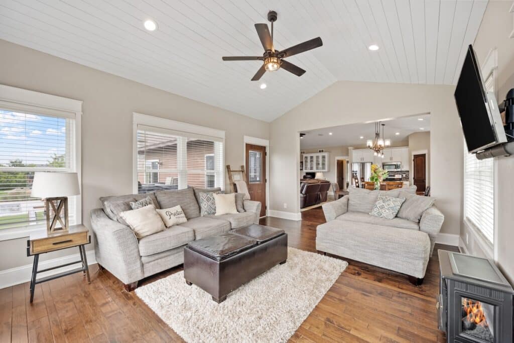 57-print-26002 Sunset Dr-57