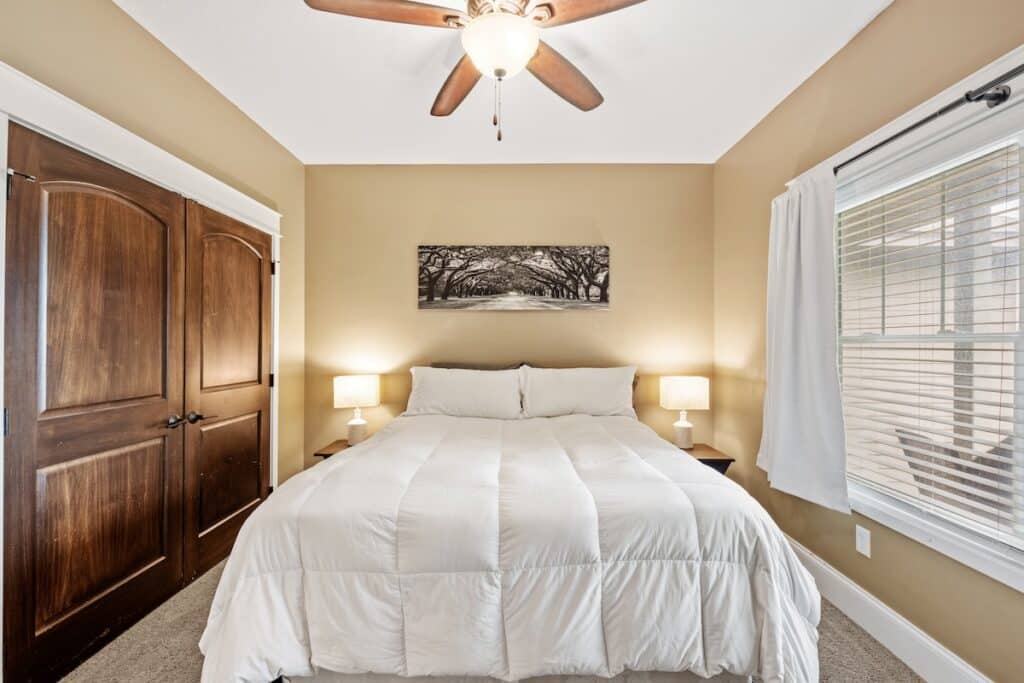 60-print-26002 Sunset Dr-60