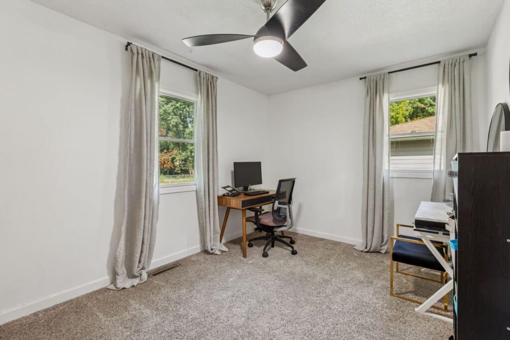 12057 Jefferson Street Northeast - Spacecrafting - 0021