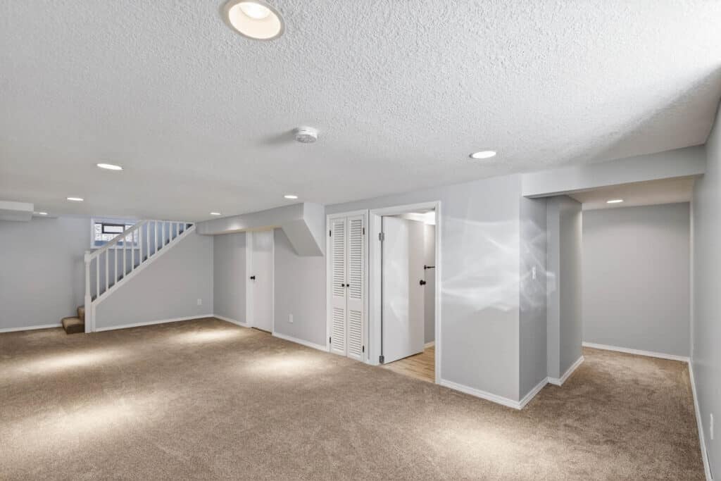 31_2199_Oakwood23_mls