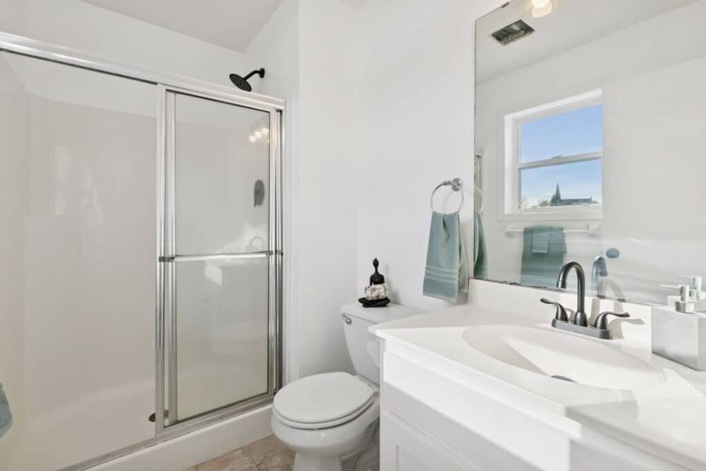 345 James Parkway - Spacecrafting - 0032