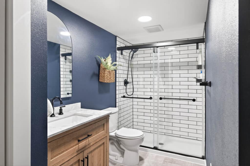 56_6460_Elmwood28 (1)_mls