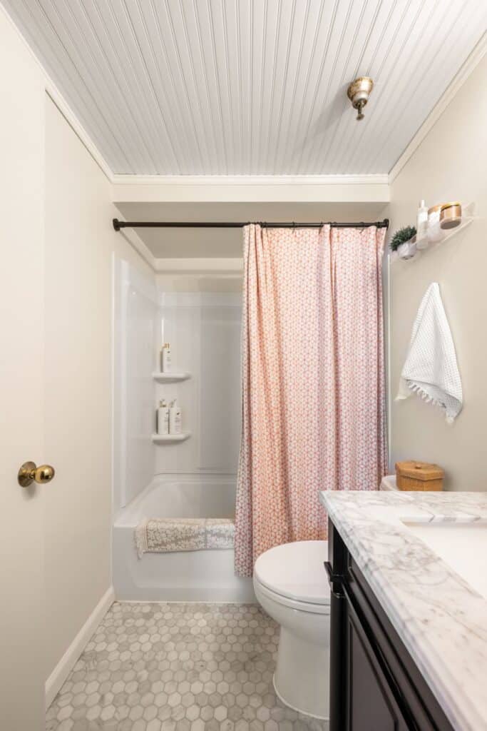 44-web-or-mls-400-n-1st-st-504