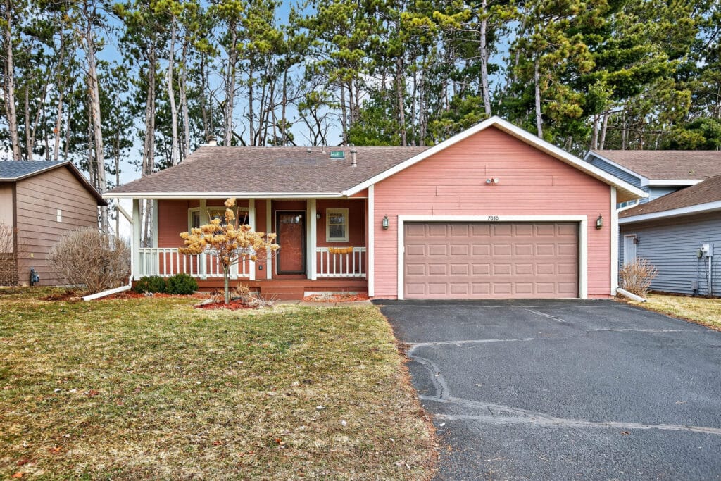 02_7050_43rd_St_N2_mls