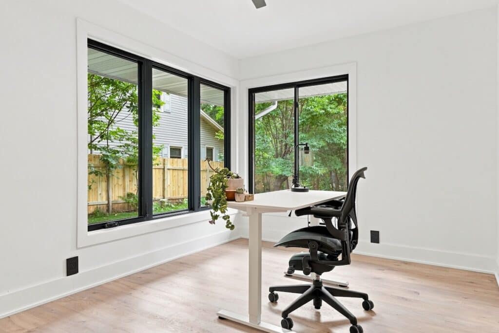 39-web-or-mls-Glen_Ave_03961