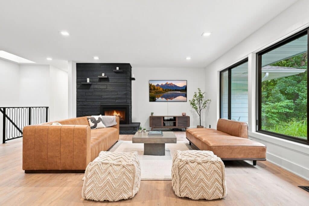 6-web-or-mls-Glen_Ave_04006